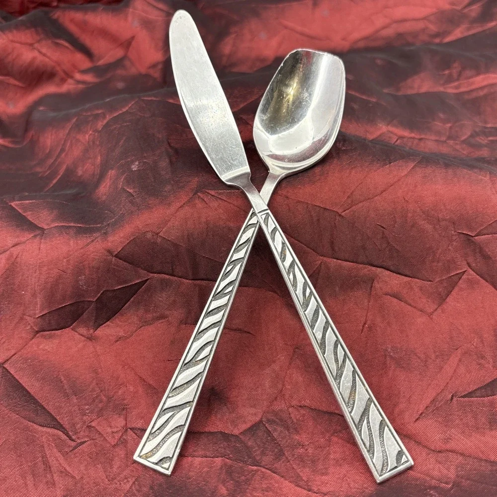 Atkins Stainless Steel Japan ABSTRACT Pattern Sugar Spoon And Butter Spreader